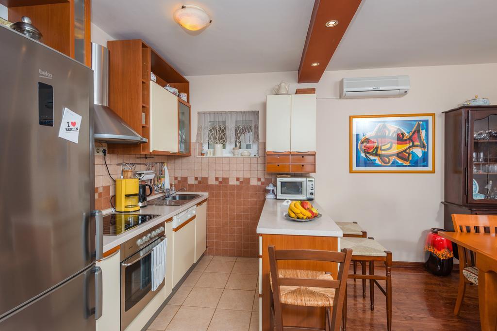 פודסטראנה Idis Luxury Apartment מראה חיצוני תמונה